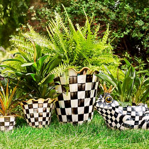 MacKenzie Childs Courtly Check Jumbo Garden Pot – Waiting On Martha