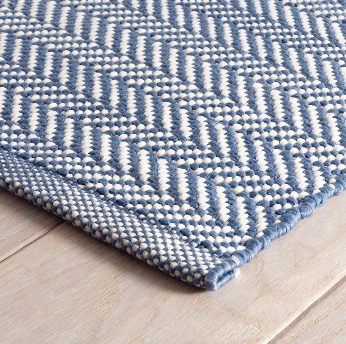 Dash & Albert Herringbone Denim & Ivory Indoor/Outdoor Rug