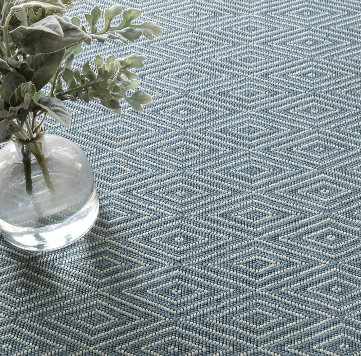 Dash & Albert Diamond Slate & Light Blue Indoor/ Outdoor Rug