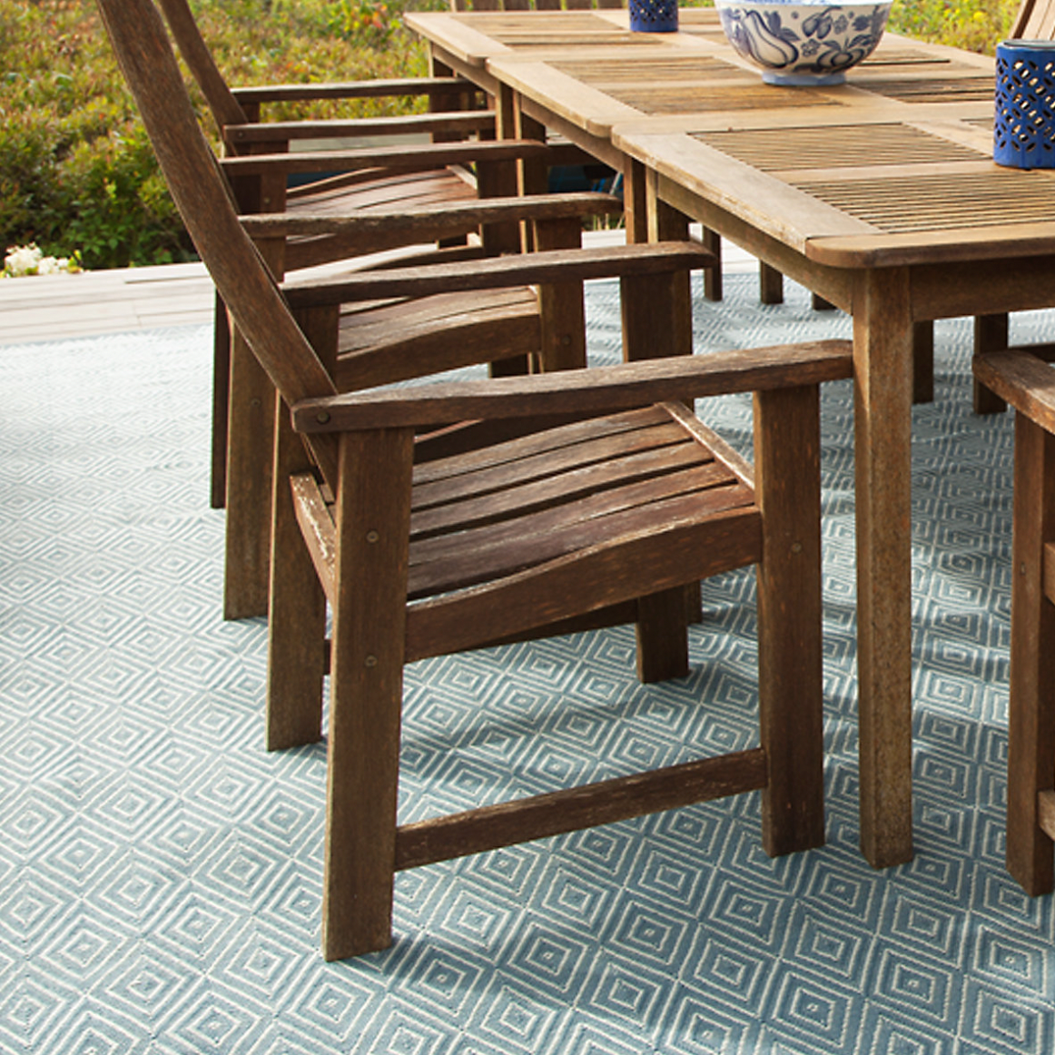 Dash & Albert Diamond Slate & Light Blue Indoor/ Outdoor Rug