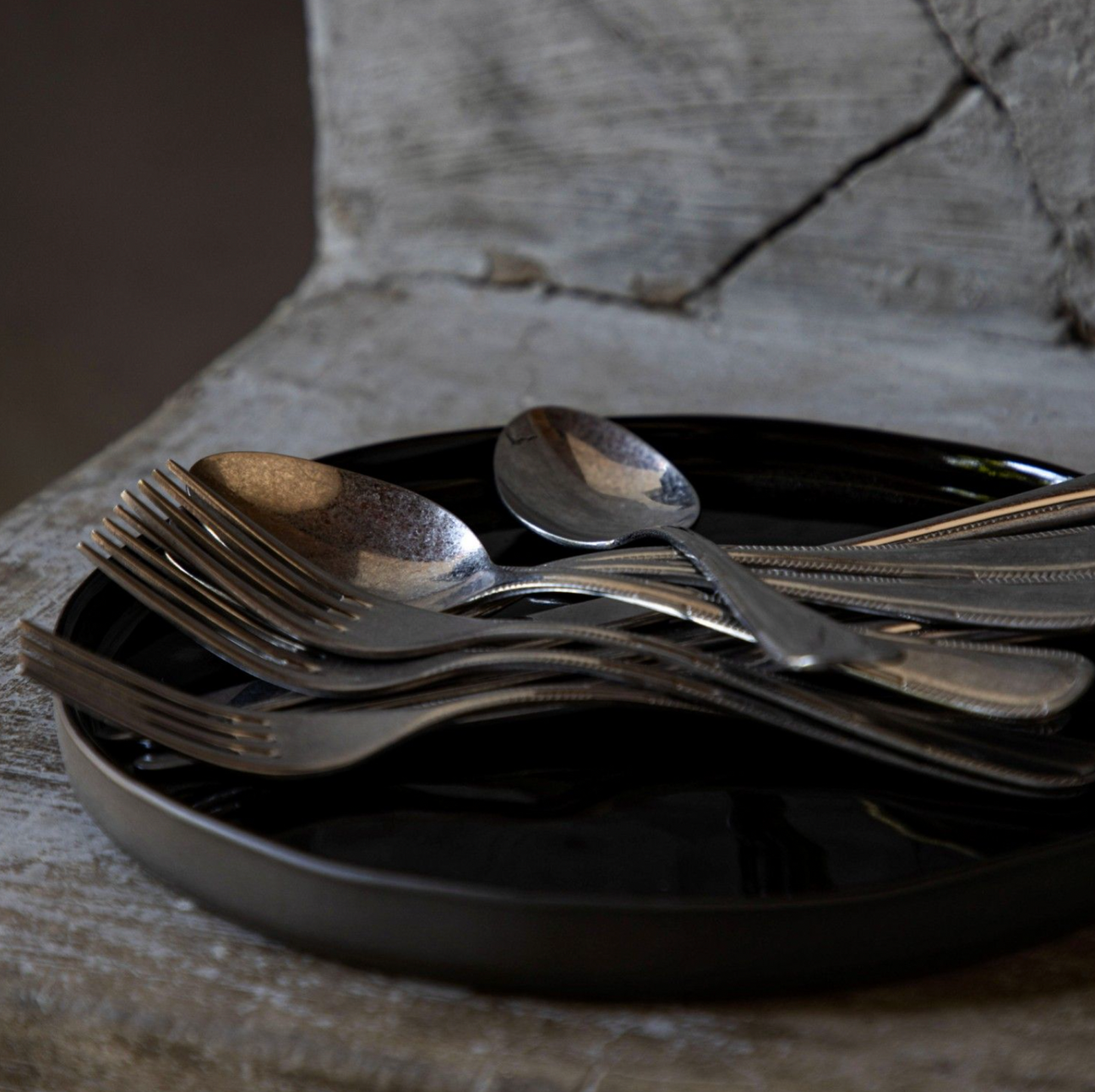 Costa Nova 5 Piece Ancestral Flatware Set