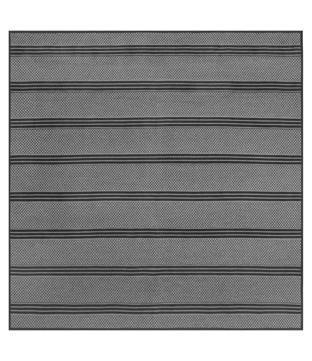 ChappyWrap Family Size Captain's Classic Blanket, Dark Grey