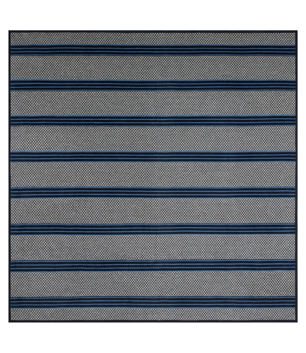 ChappyWrap Family Size Captain's Classic Blanket, Dark Blue