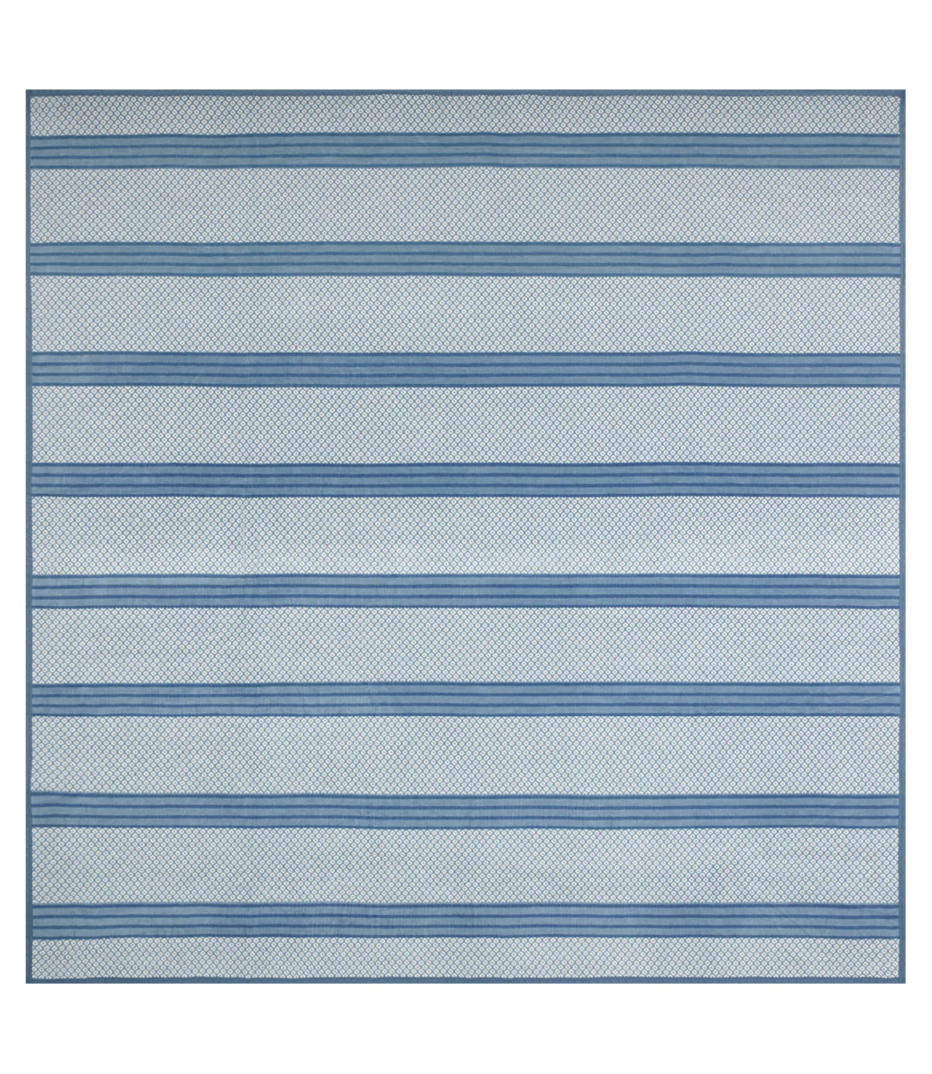 ChappyWrap Captain's Classic Blanket, Light Blue