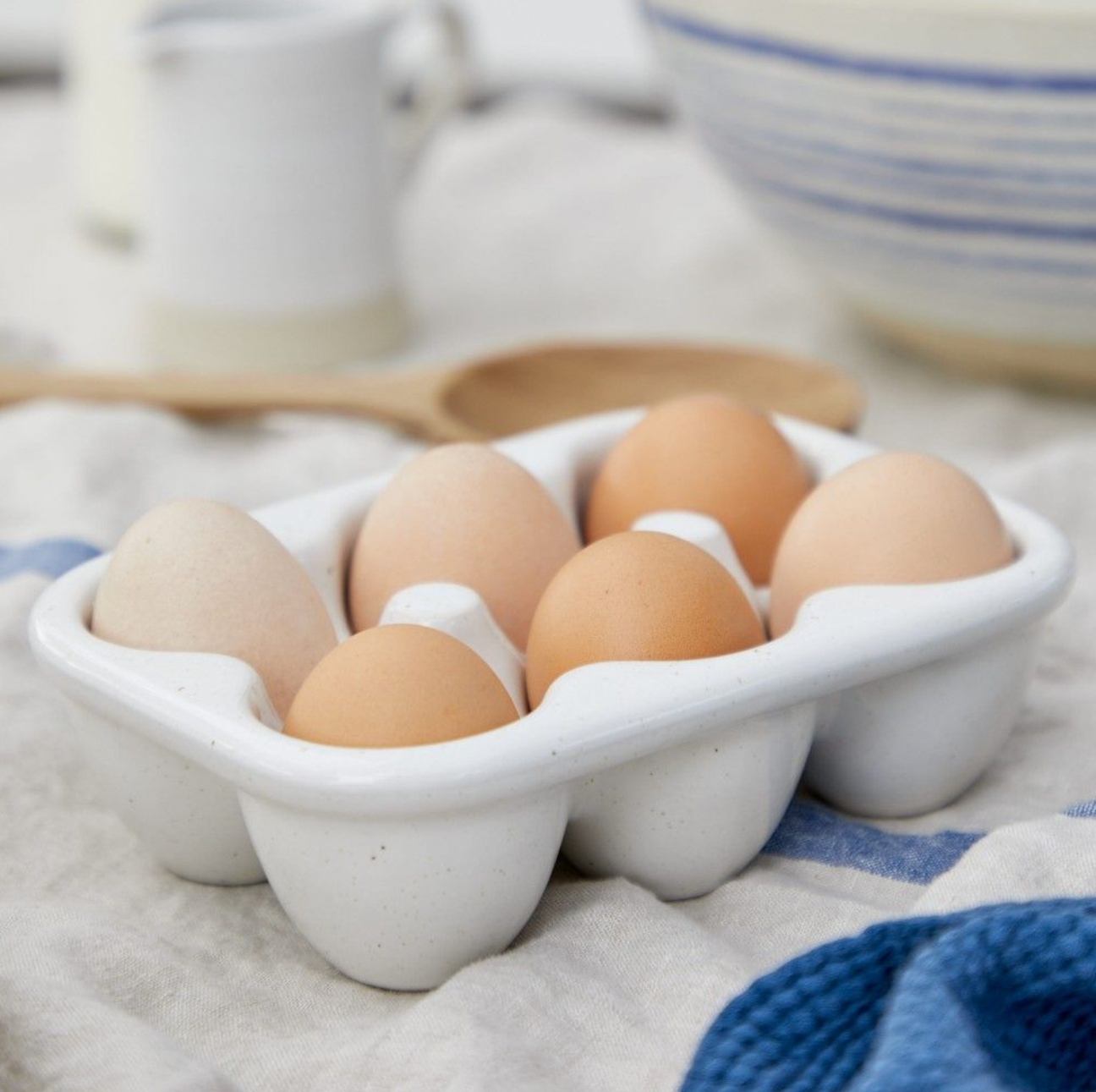 Casafina Fattoria Egg Crate, White