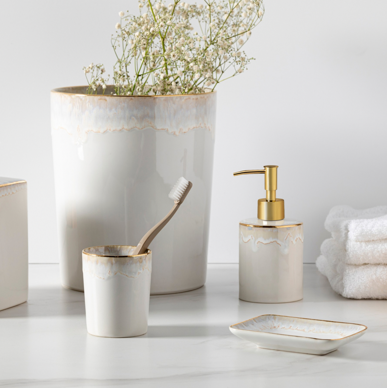 Costa Nova Taormina White & Gold Soap Dish