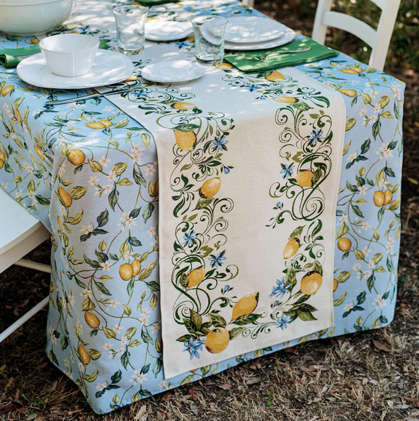 VIETRI Tavola Lemons with White Flowers Tablecloth