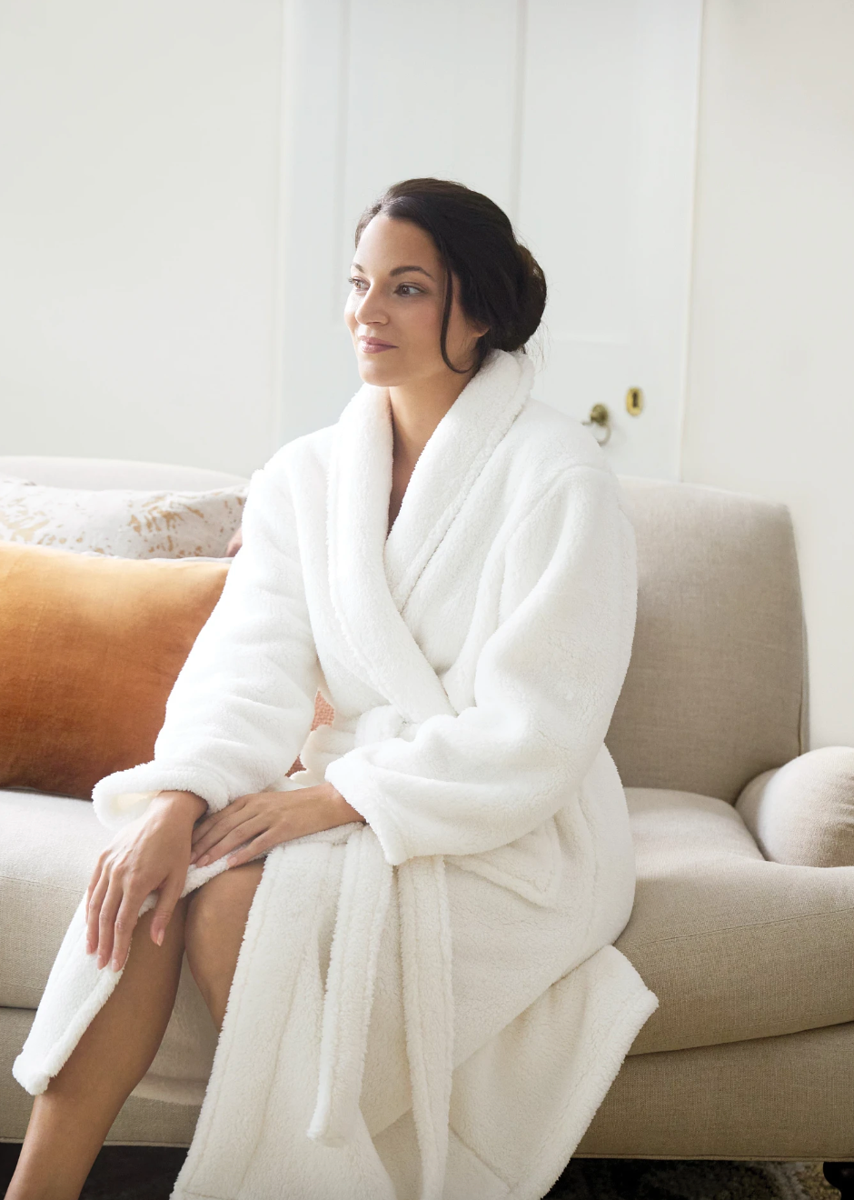 Pine Cone Wonderland Fleece Ivory Robe