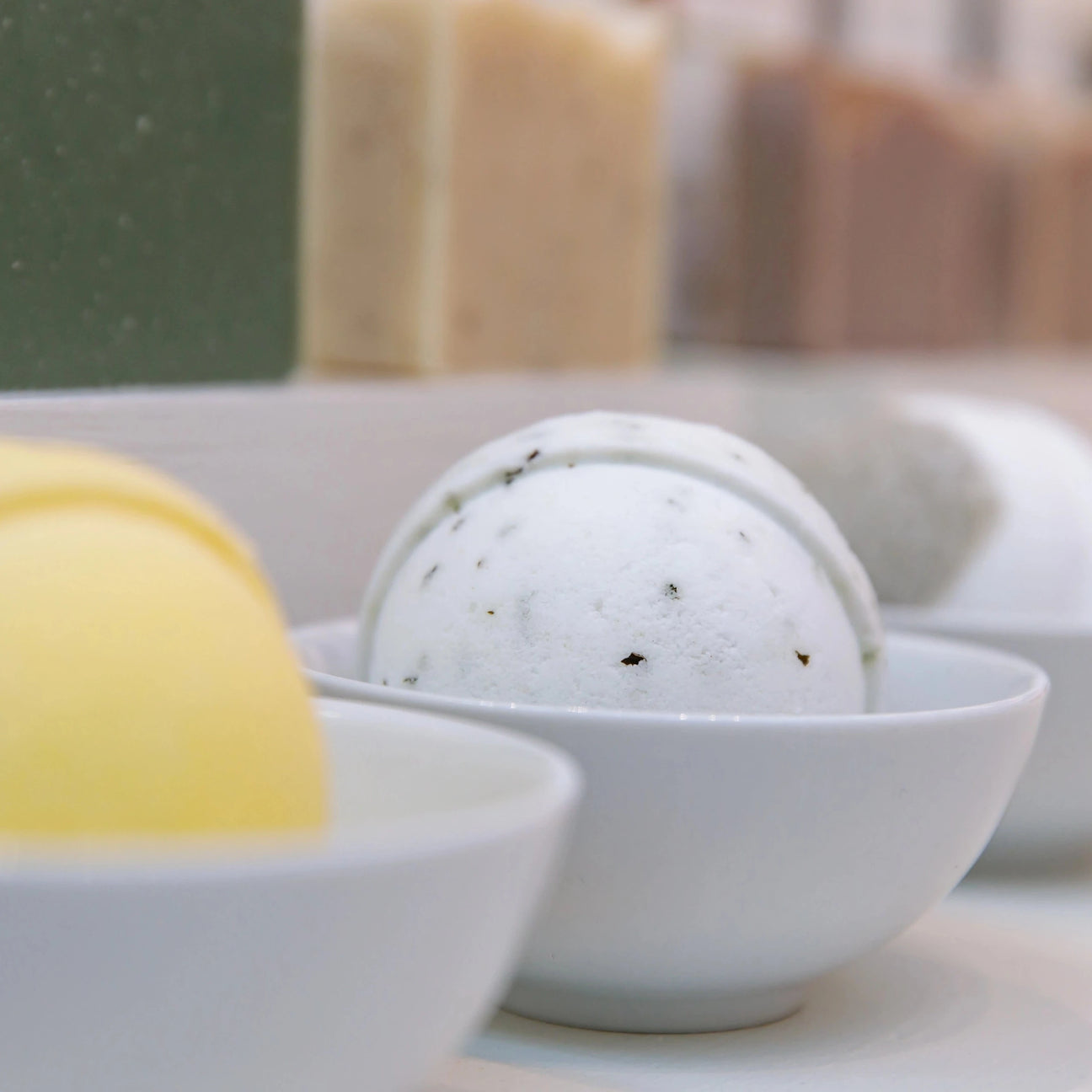 Spearmint & Eucalyptus Bath Bomb