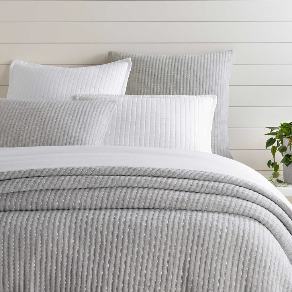 Annie Selke Pick Stitch Matelassé Coverlett, Grey