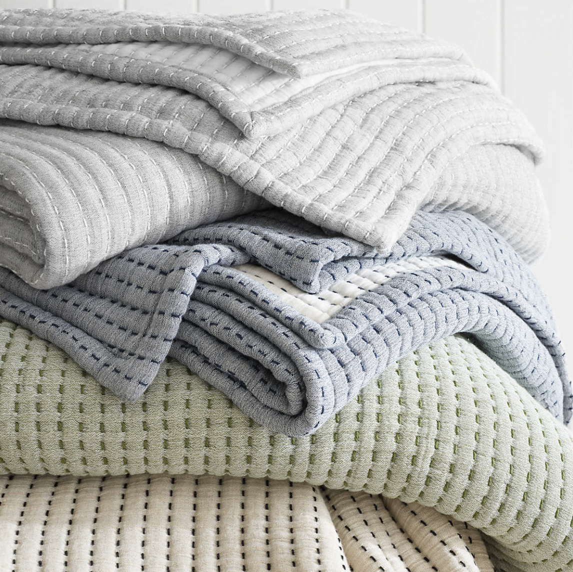 Annie Selke Pick Stitch Matelassé Coverlett, Grey