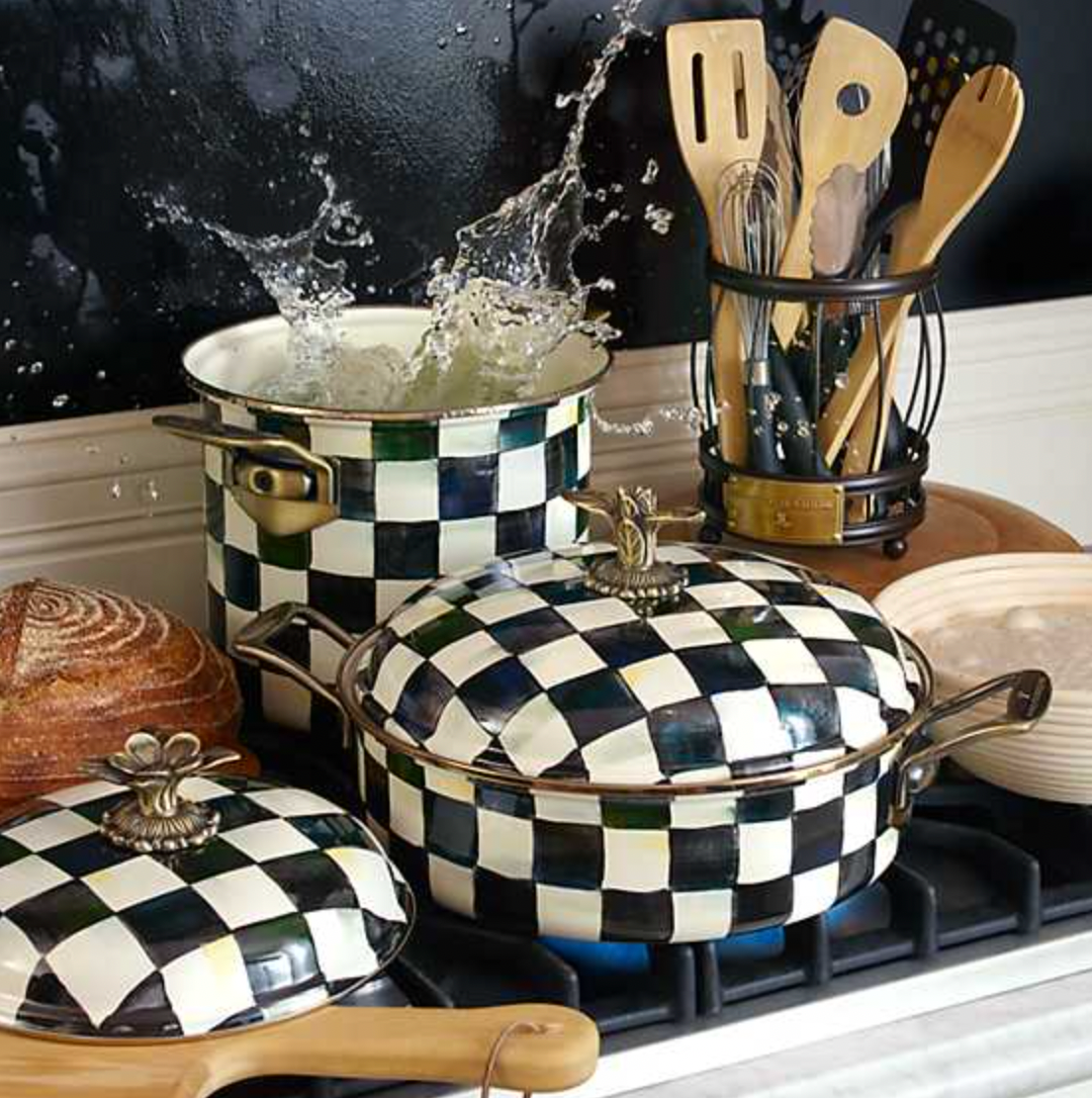 MacKenzie Childs Courtly Check Enamel 7 Qt. Stockpot