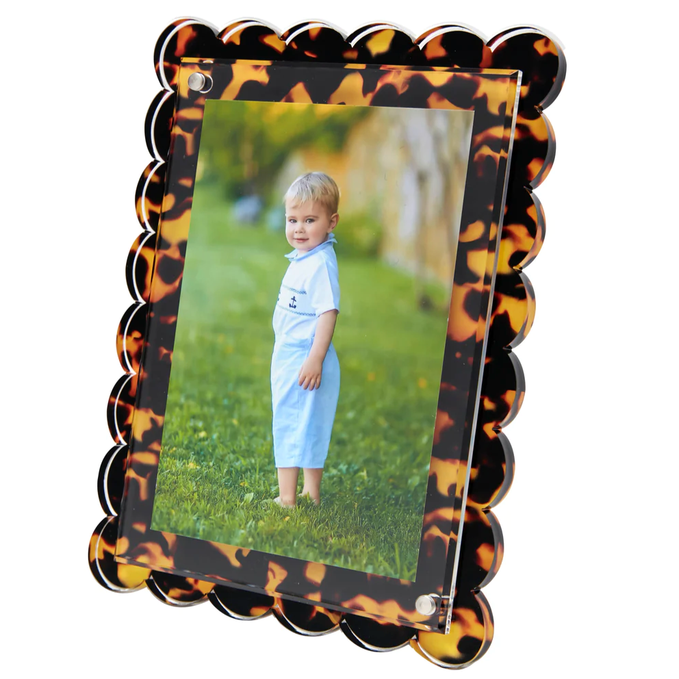 Tortoise Scallop Edged Acrylic Frame