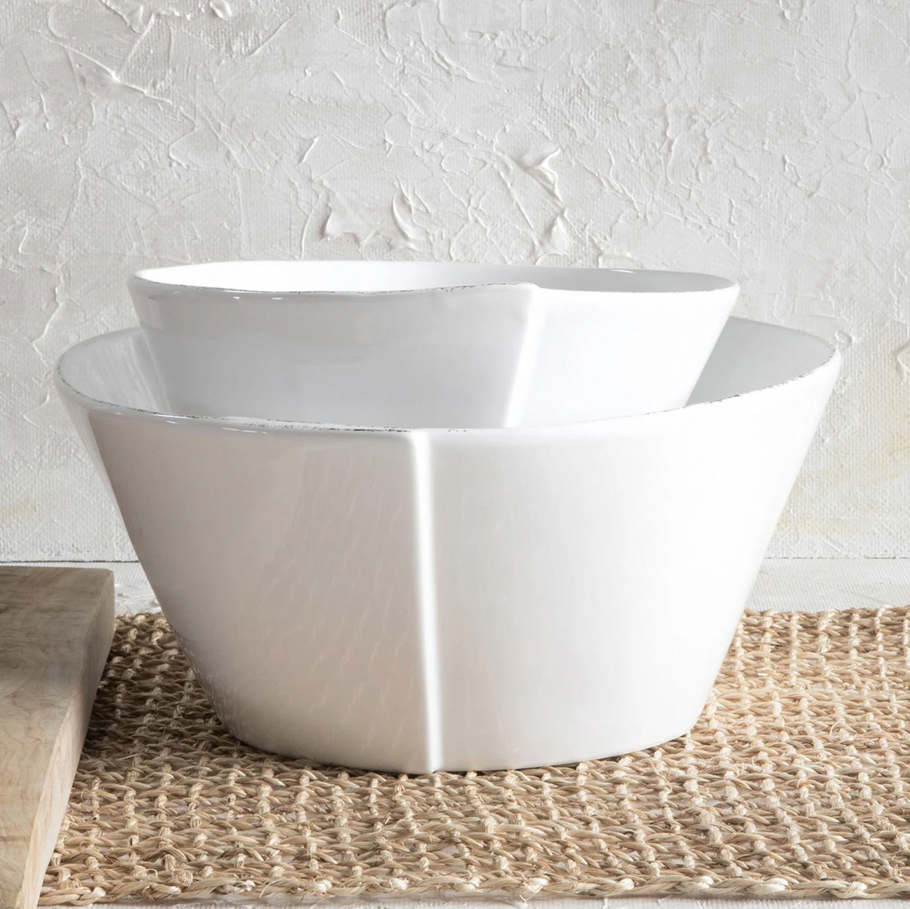VIETRI Lastra White Large Stacking Serving Bowl