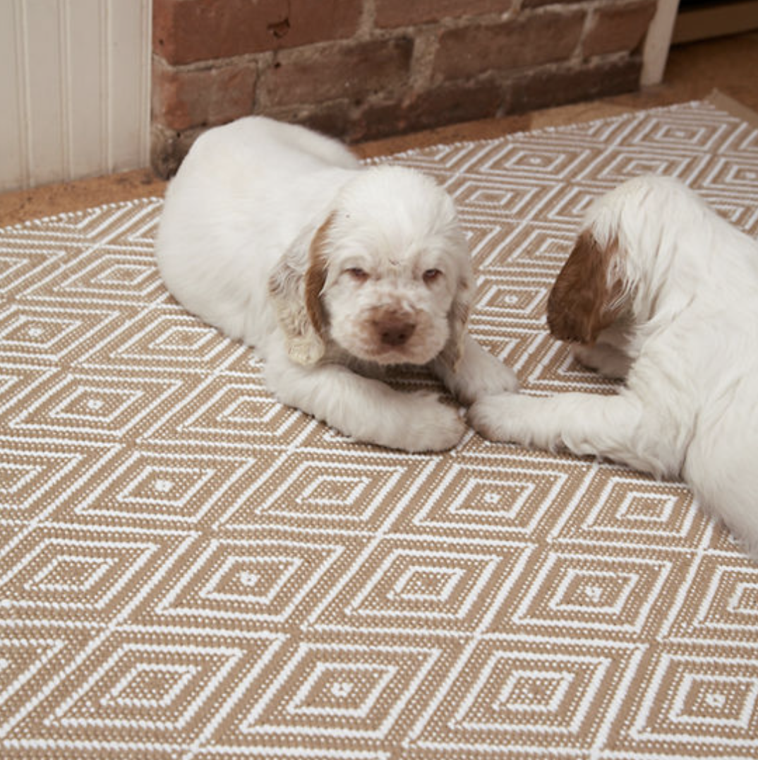 Dash & Albert Diamond Khaki & White Indoor/Outdoor Rug