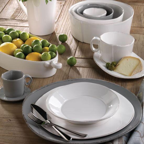 VIETRI Lastra White Handled Oval Baker