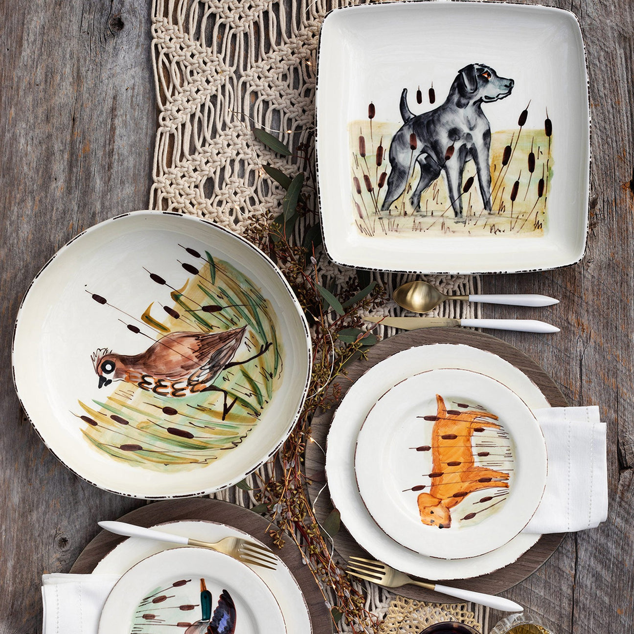 VIETRI Wildlife Hunting Dog Rectangular Platter